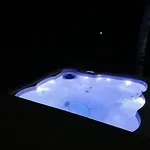 Mukava Pieni 2-4h Min 2 Vrk Saimaan Rannalla, Poreallas, Puusauna, Wi-fi, Smart Tv, Parivuode Ja Vuodesohva Lomamökit *