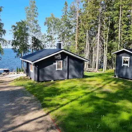 Mukava Pieni 2-4h Moekki Min 2 Vrk Saimaan Rannalla, Poreallas, Puusauna, Wi-fi, Smart Tv, Parivuode Ja Vuodesohva * Savonlinna
